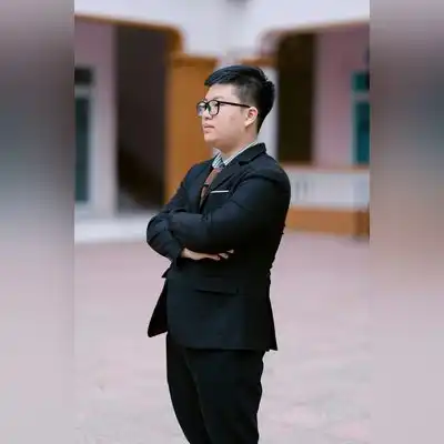 祁露语